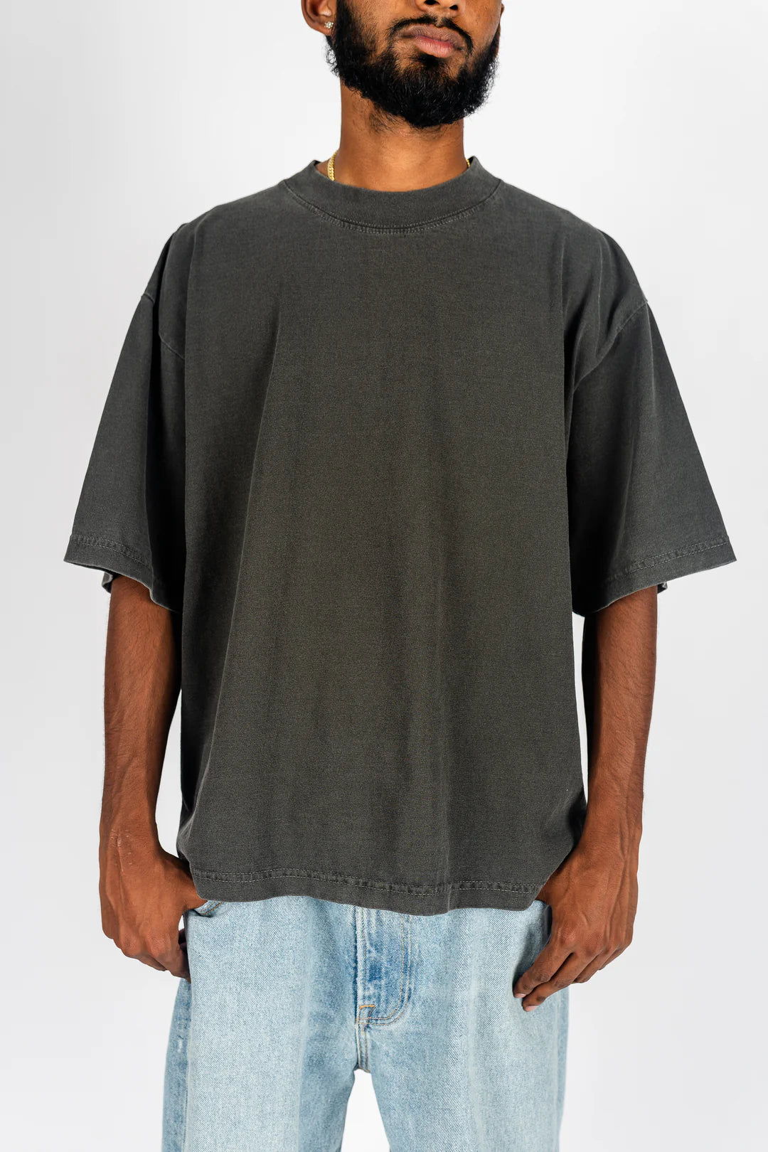 OVERSIZED T-SHIRT